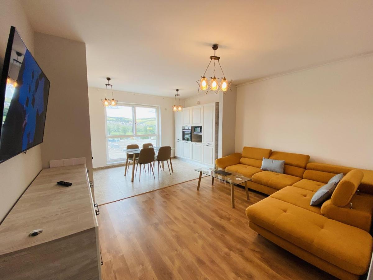 Deluxe Apartment With Balcony And Private Parking In Colvmna Residence Клуж-Напока Экстерьер фото