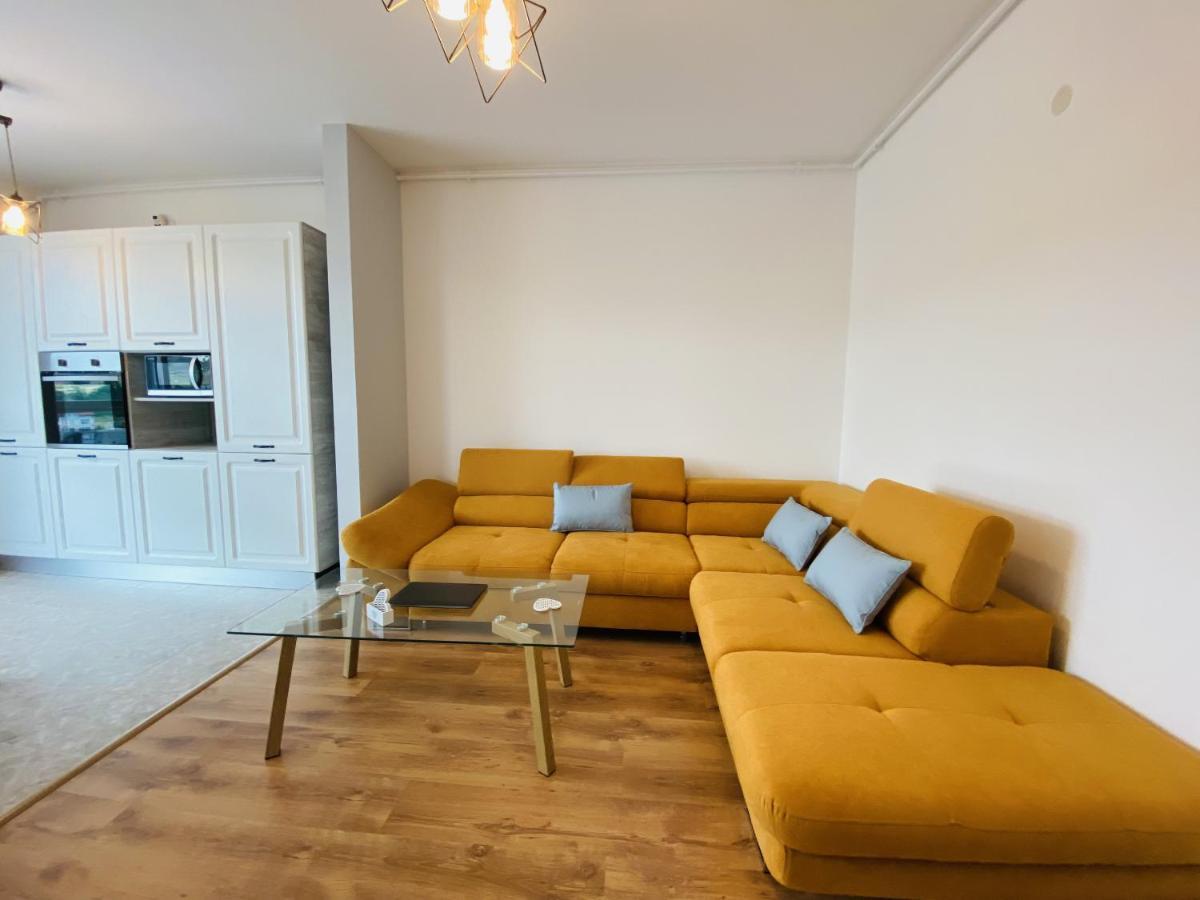 Deluxe Apartment With Balcony And Private Parking In Colvmna Residence Клуж-Напока Экстерьер фото