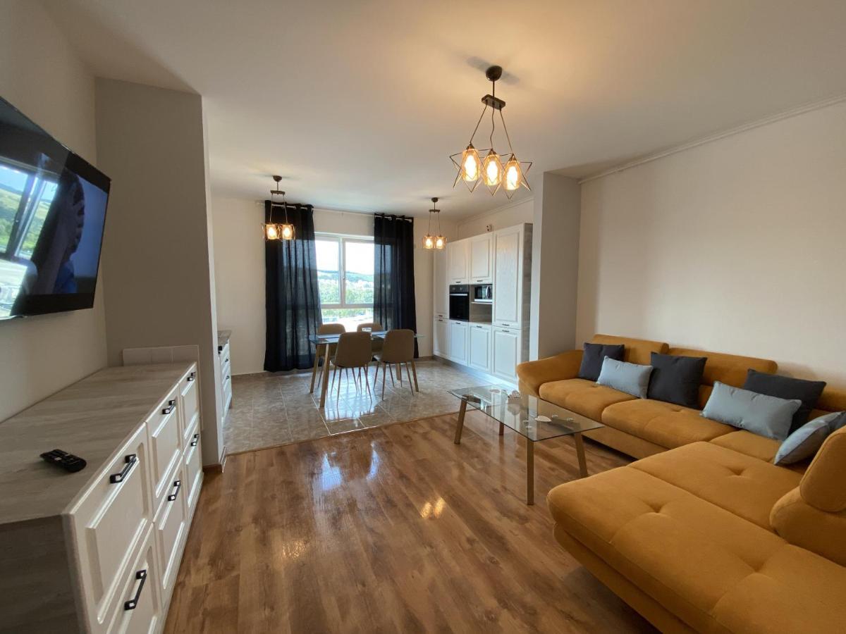 Deluxe Apartment With Balcony And Private Parking In Colvmna Residence Клуж-Напока Экстерьер фото