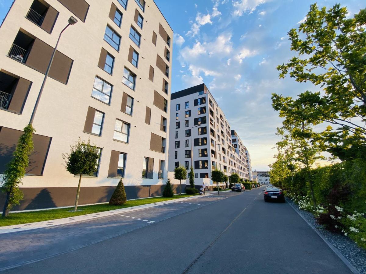 Deluxe Apartment With Balcony And Private Parking In Colvmna Residence Клуж-Напока Экстерьер фото